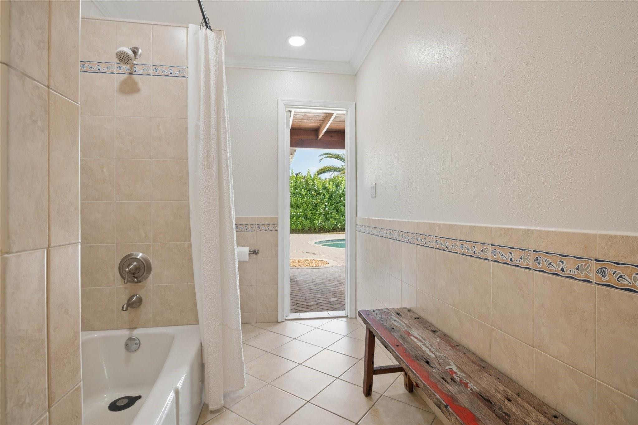 10920 NW 17th Place