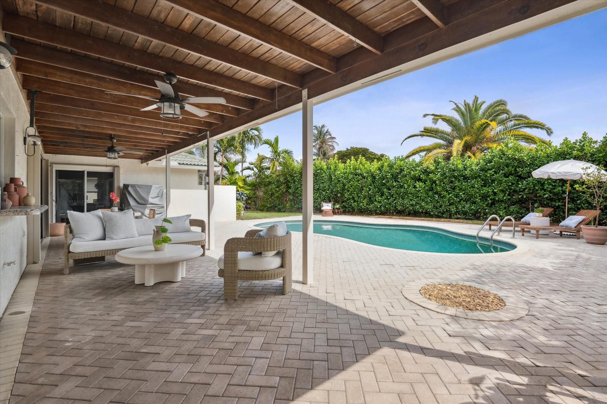 10920 NW 17th Place