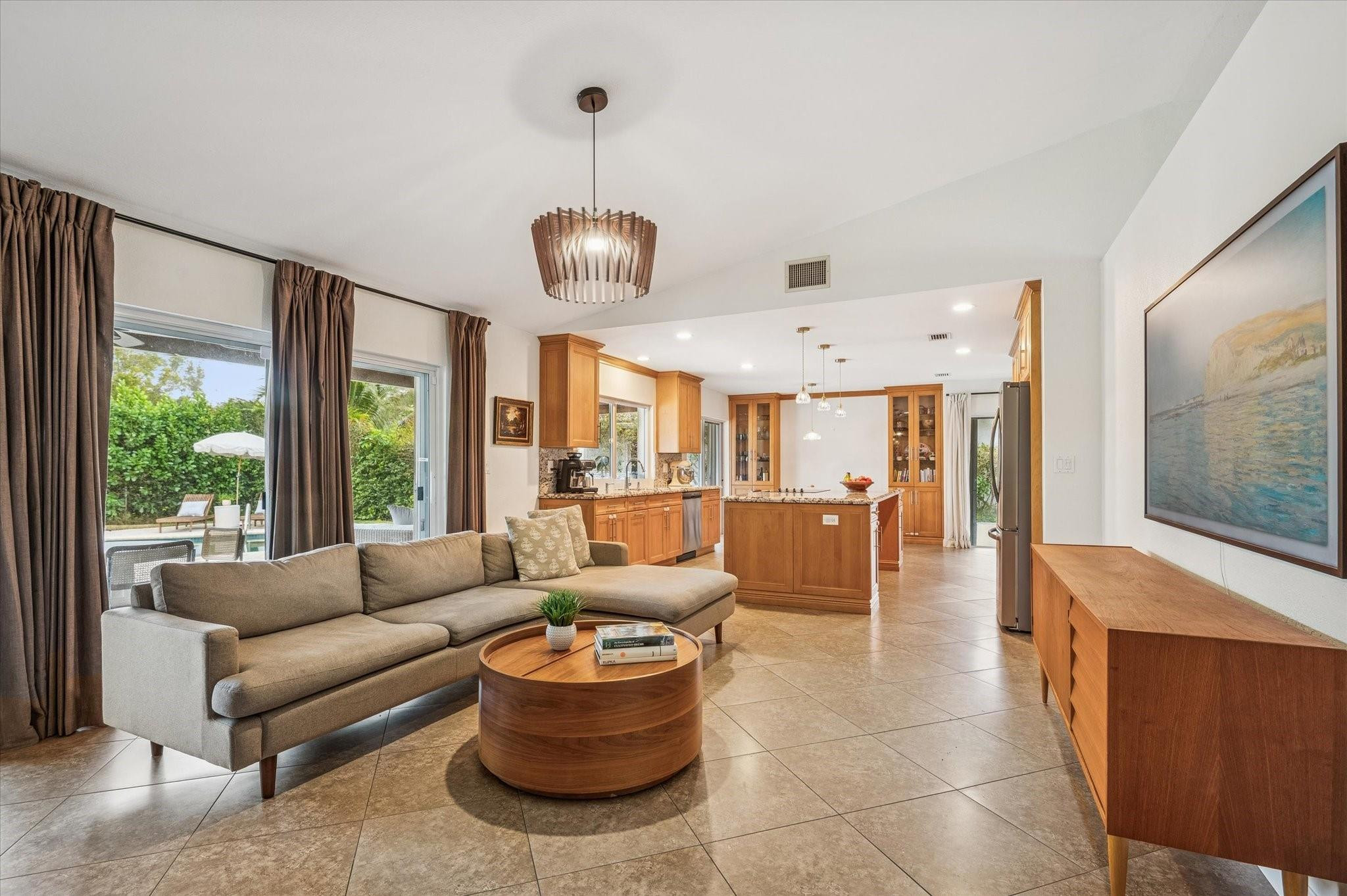 10920 NW 17th Place