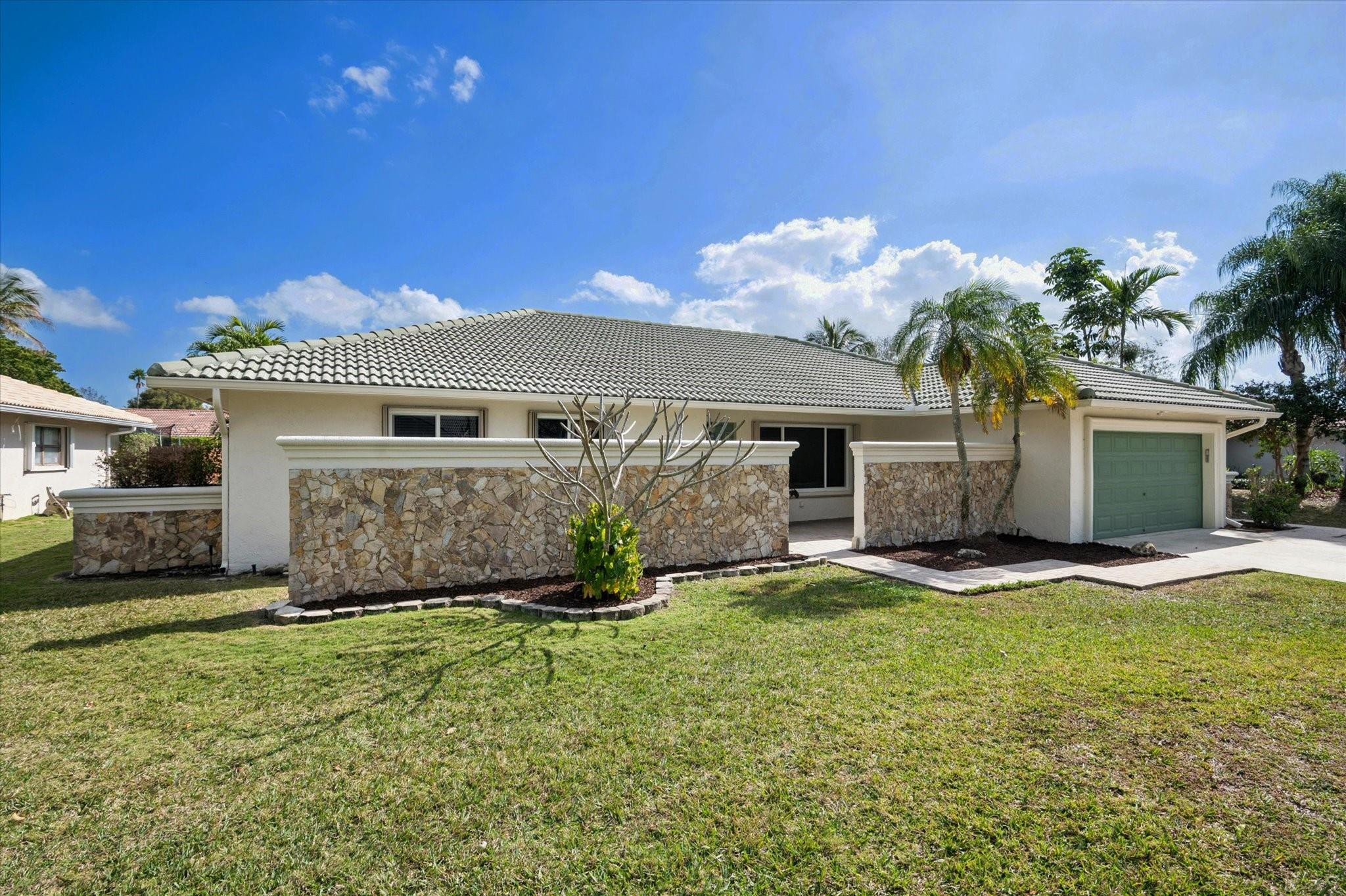 10920 NW 17th Place