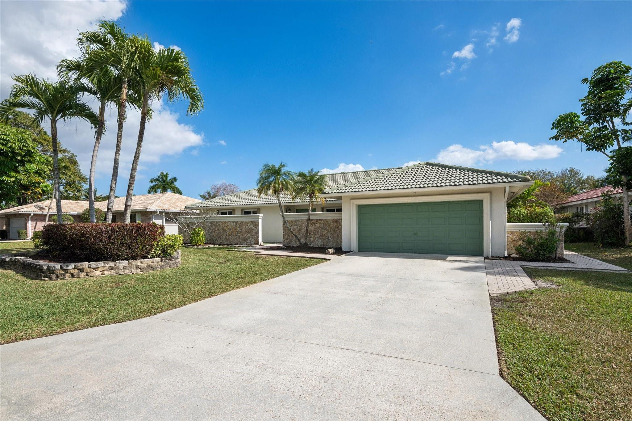 10920 NW 17th Place