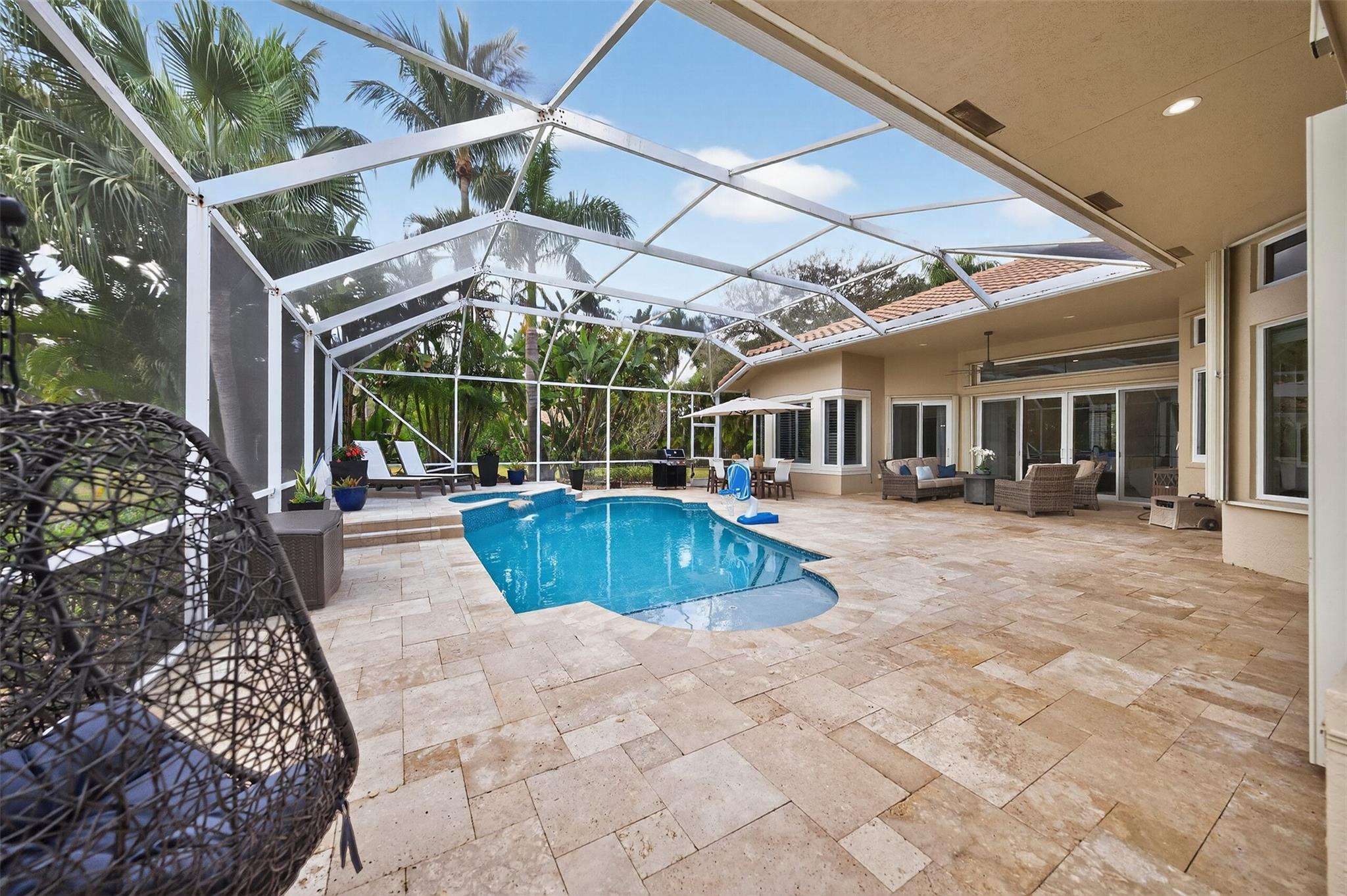 10110 NW 68th Court