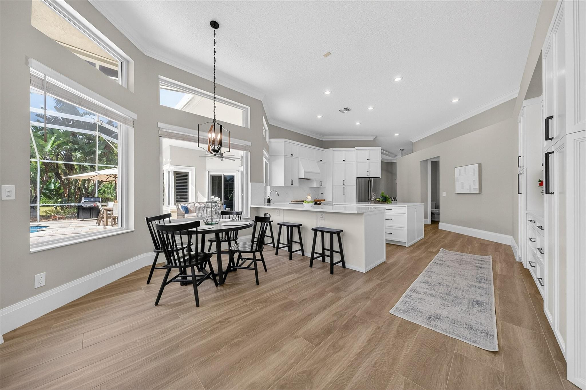 10110 NW 68th Court