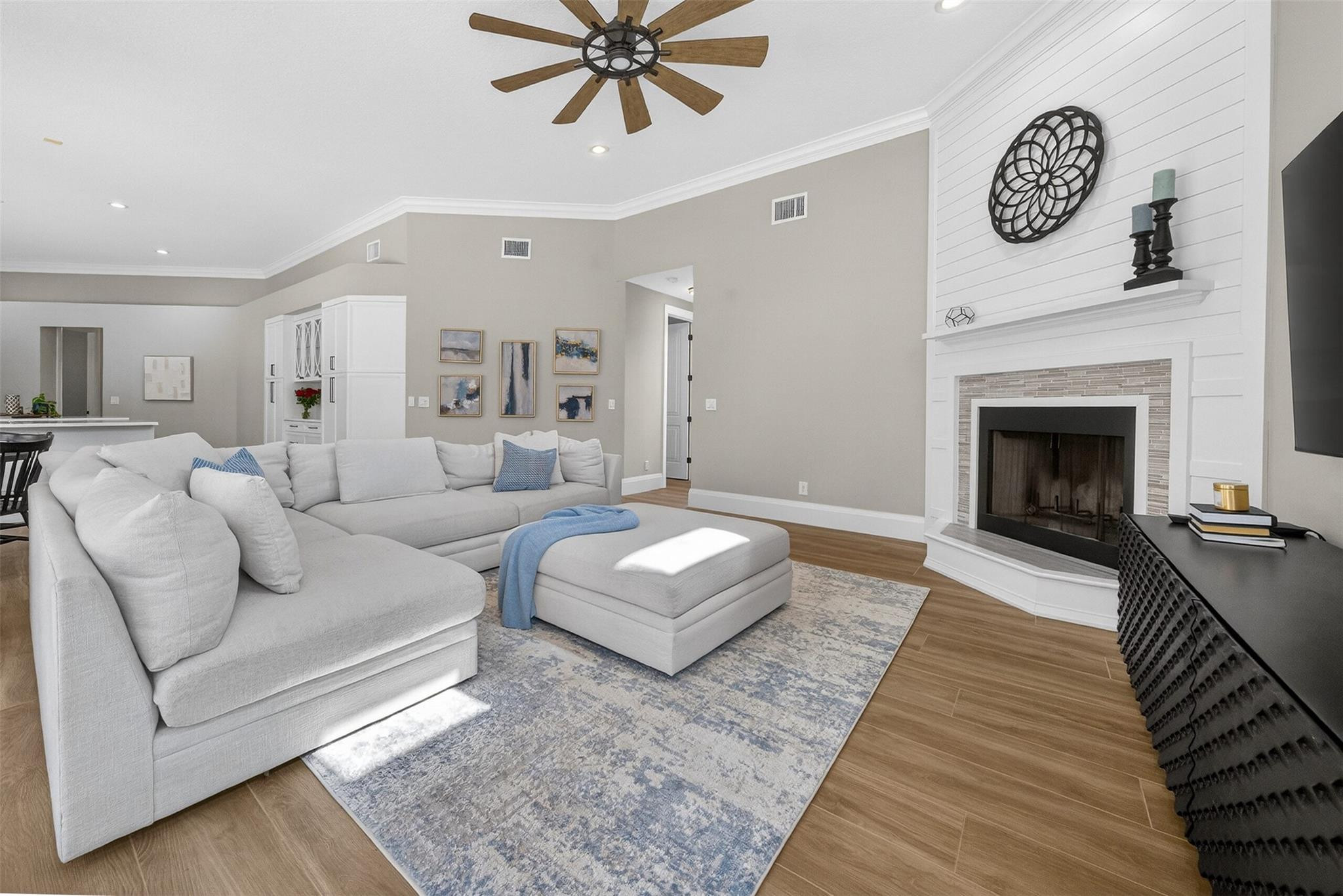 10110 NW 68th Court