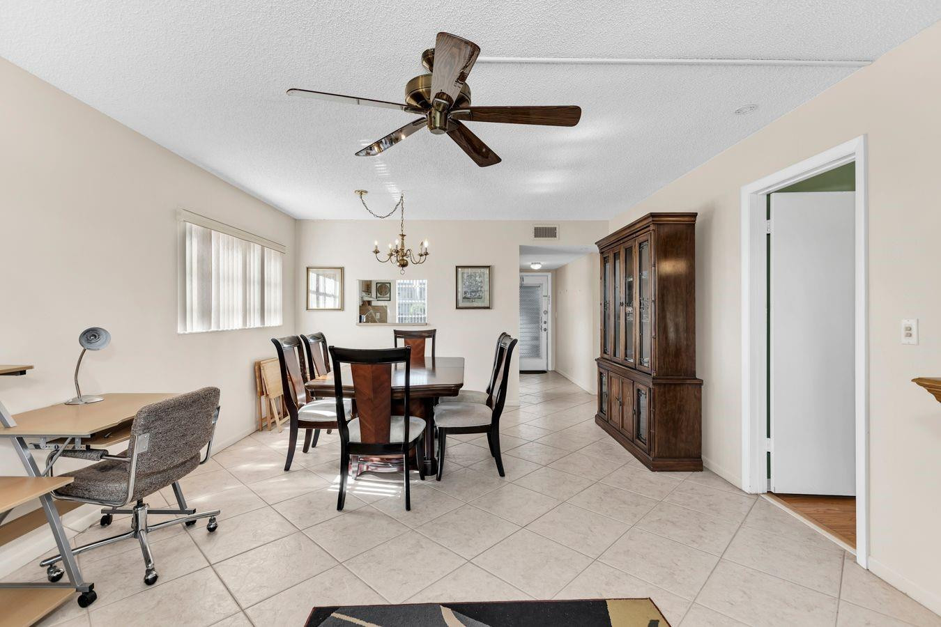 6850 Royal Palm Boulevard 212