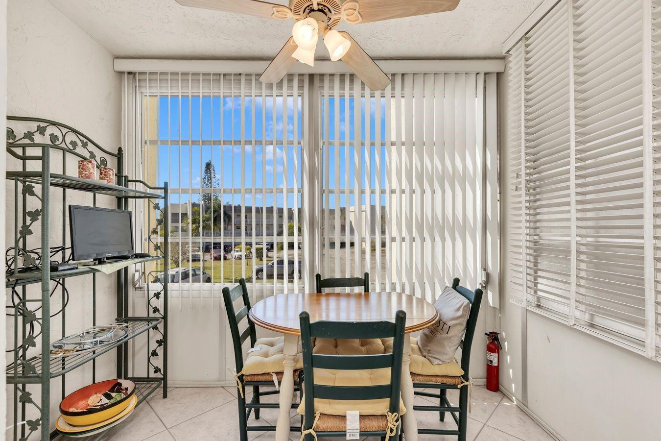 6850 Royal Palm Boulevard 212
