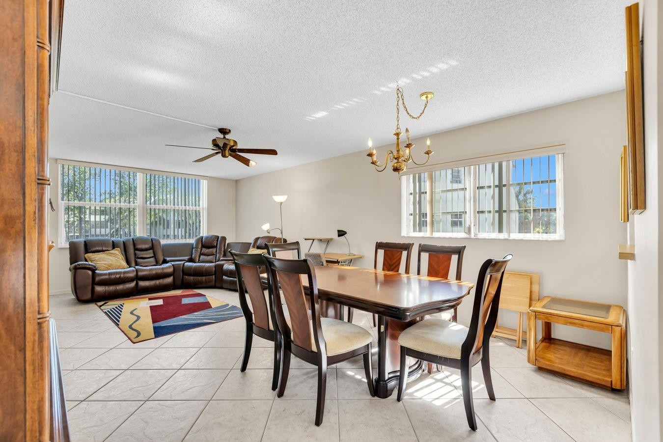 6850 Royal Palm Boulevard 212