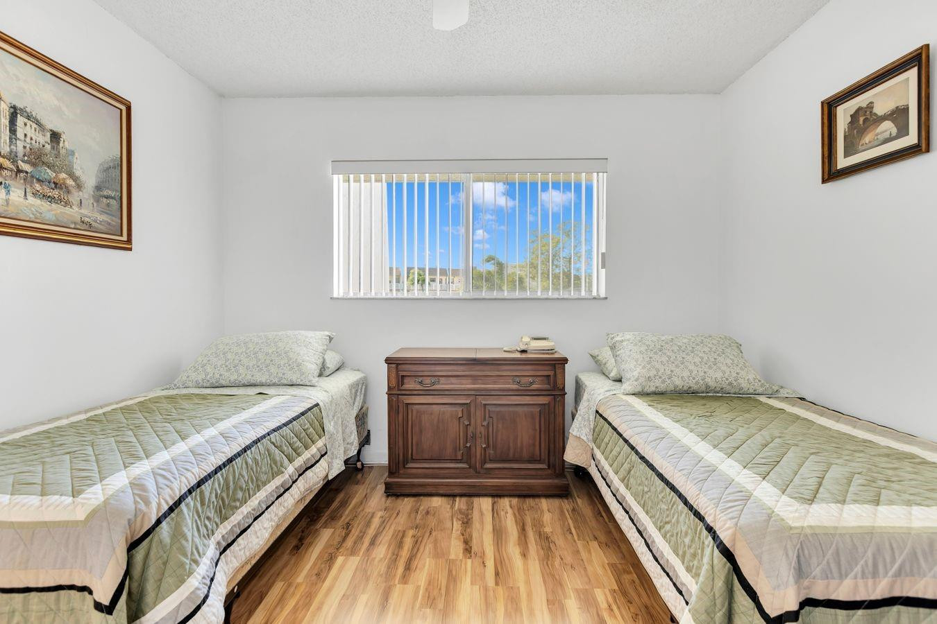 6850 Royal Palm Boulevard 212