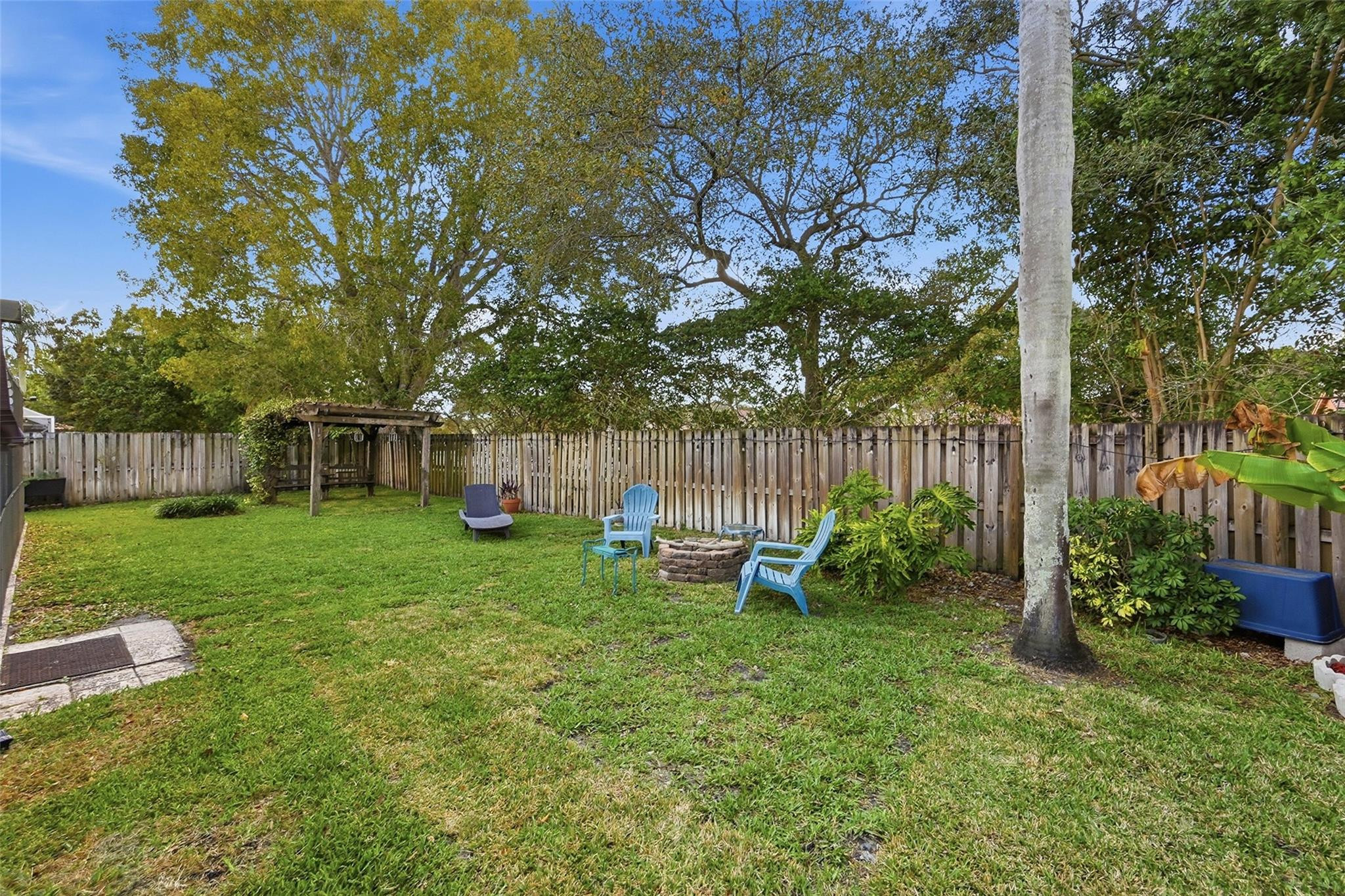 392 NW 113th Terrace