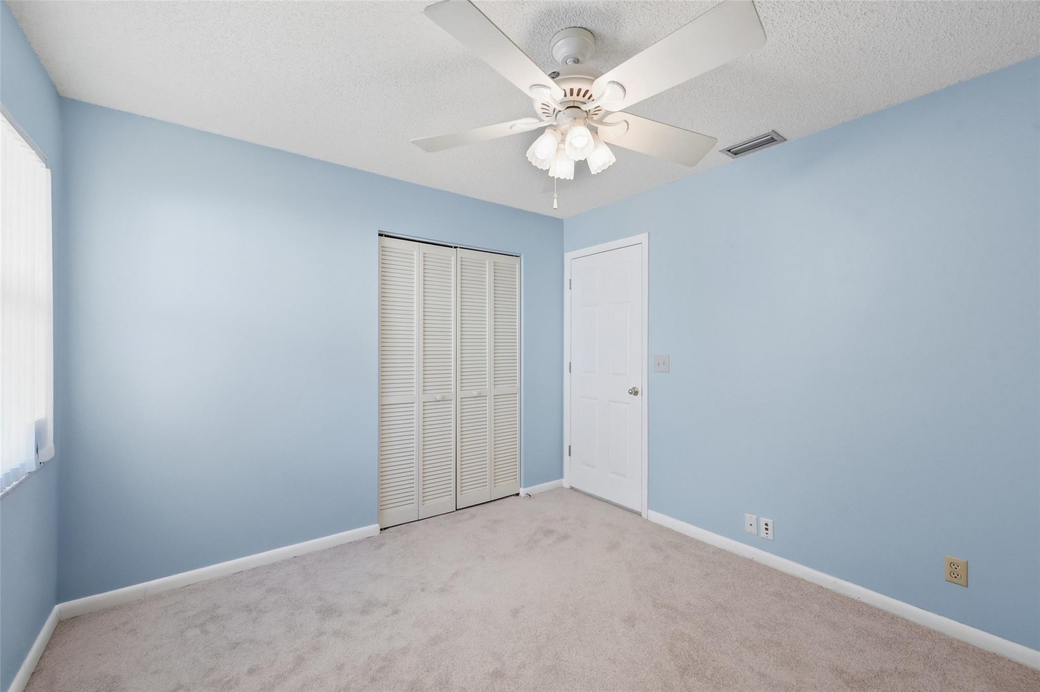 392 NW 113th Terrace