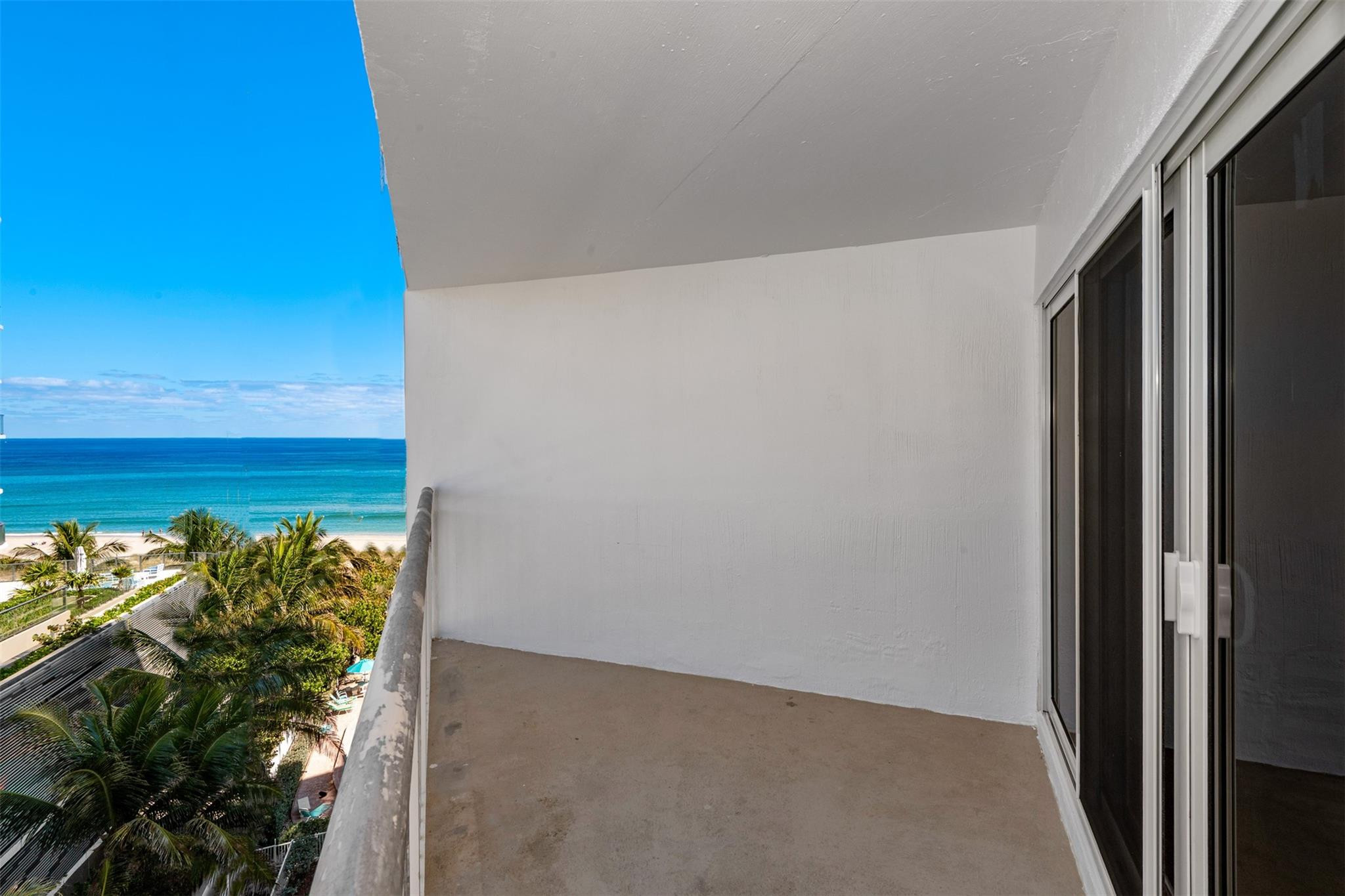 710 N Ocean Boulevard 701
