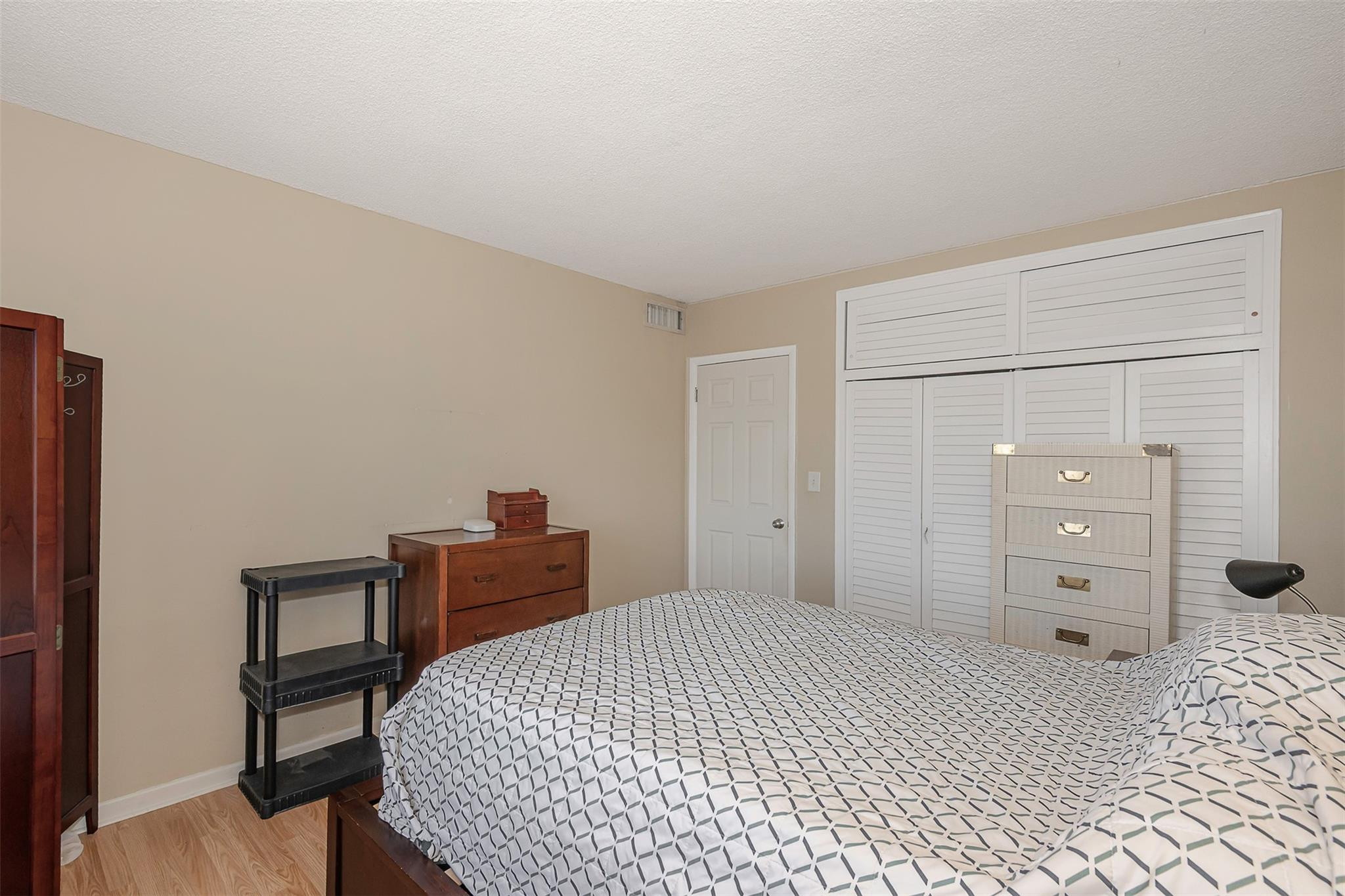 710 N Ocean Boulevard 701