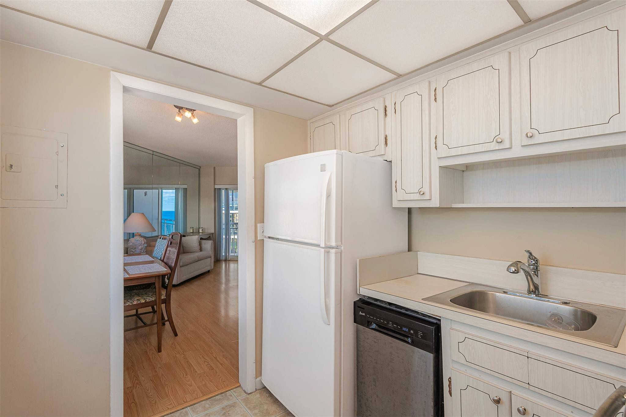 710 N Ocean Boulevard 701