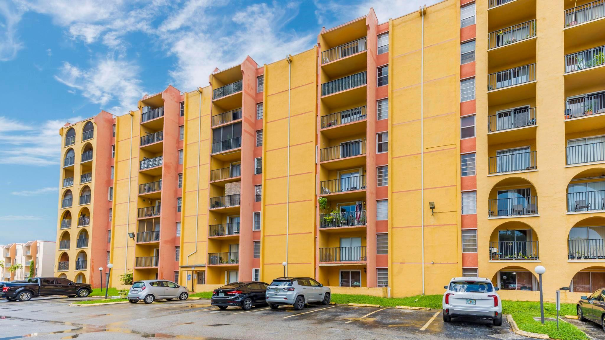 4801 NW 7th Street 503-16
