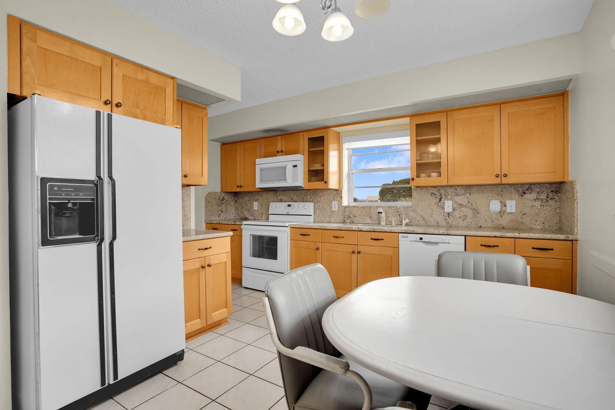 1605 Abaco Drive M4