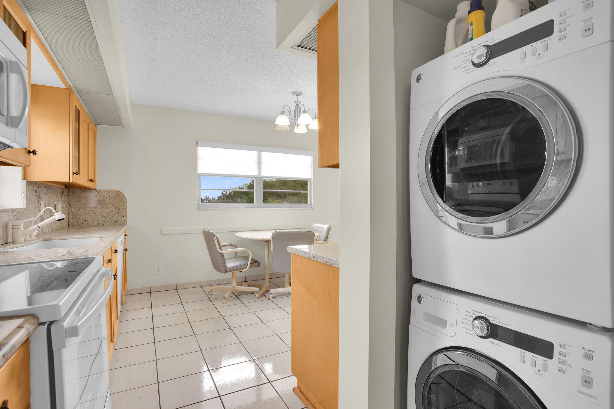 1605 Abaco Drive M4