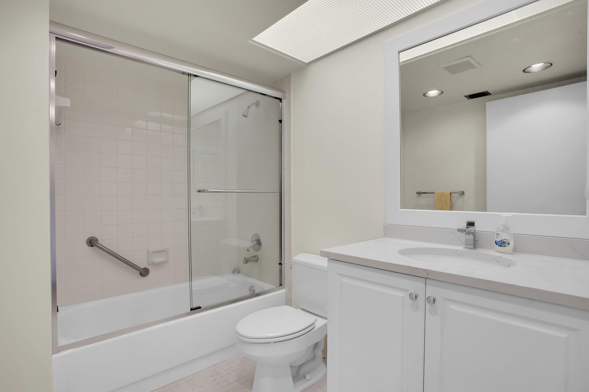 1605 Abaco Drive M4
