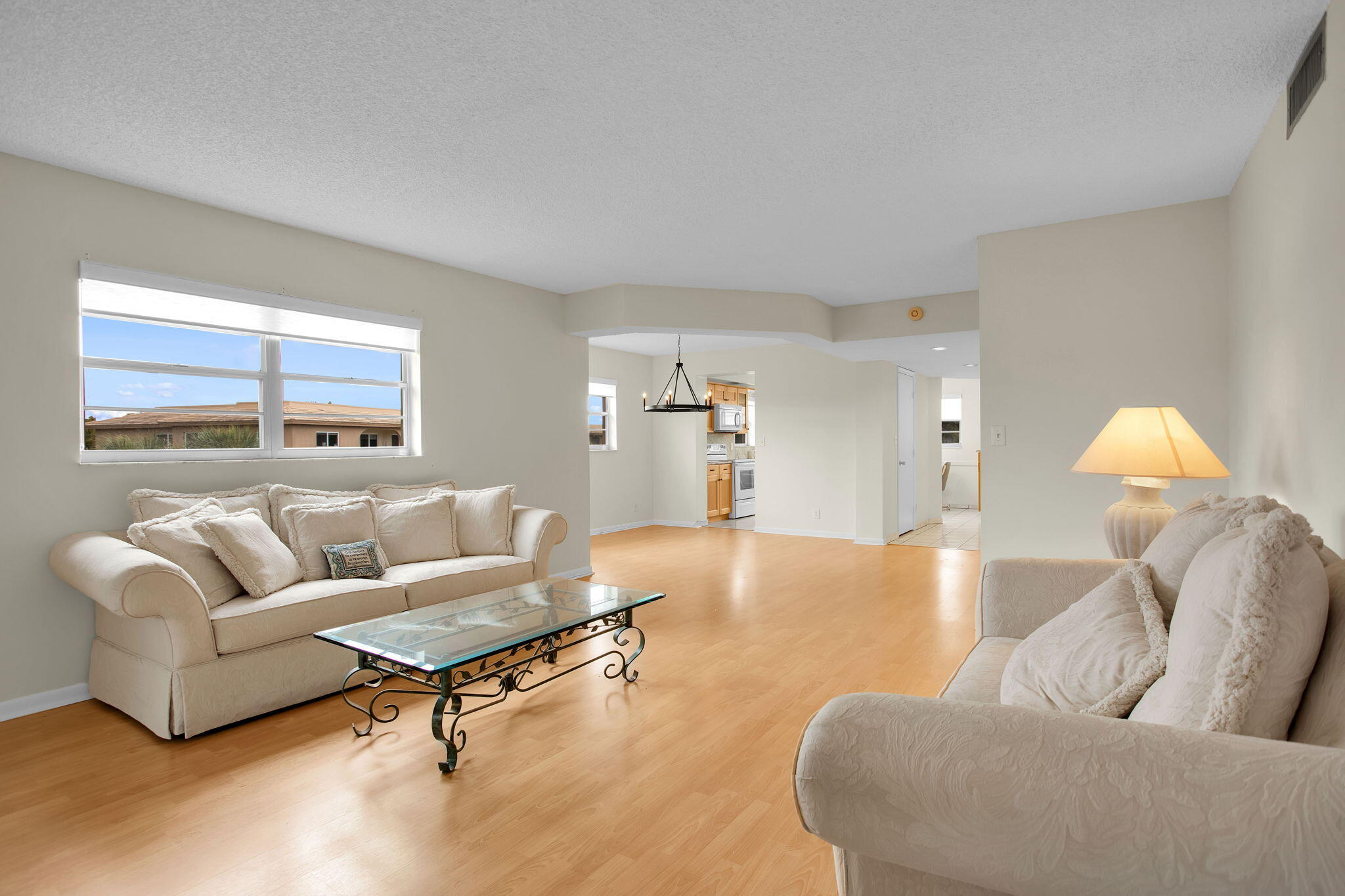 1605 Abaco Drive M4