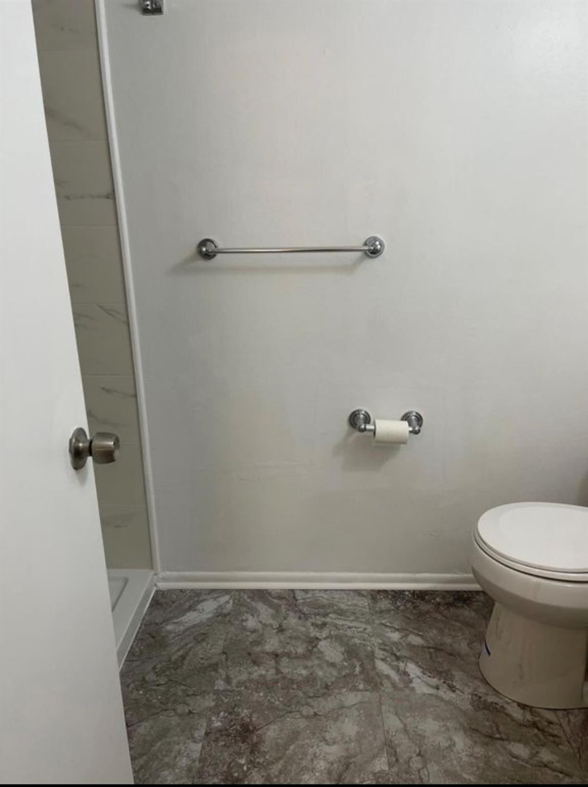 2701 Riverside Drive 107B