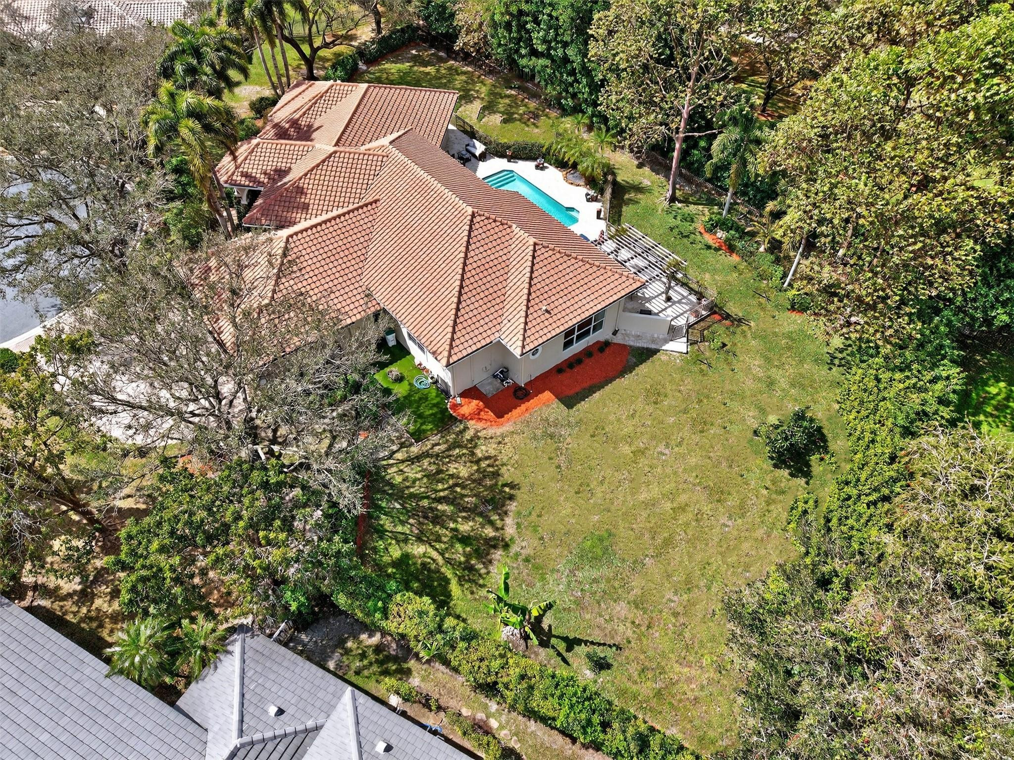 6515 NW 95th Lane