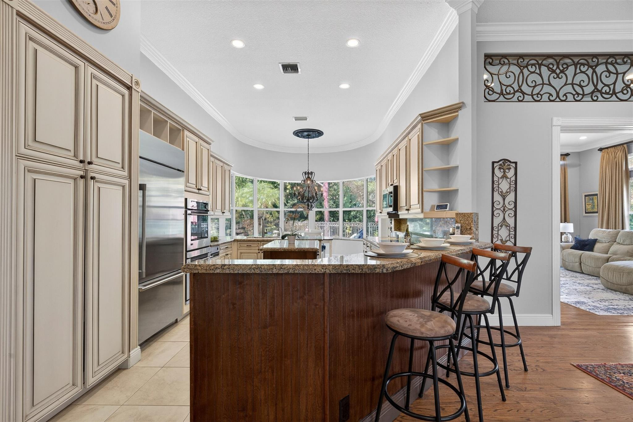 6515 NW 95th Lane