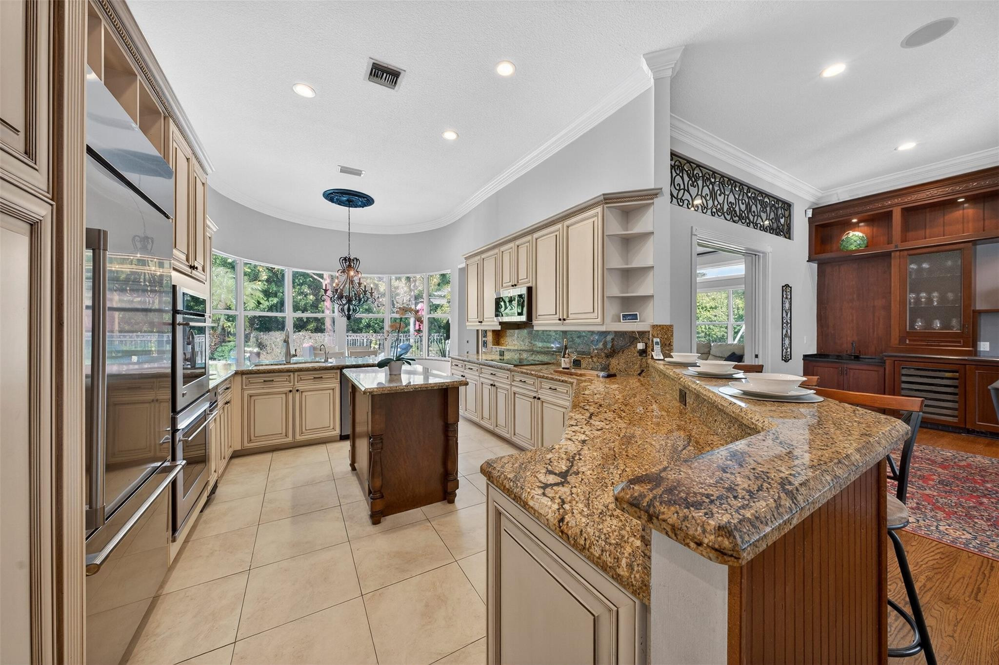 6515 NW 95th Lane