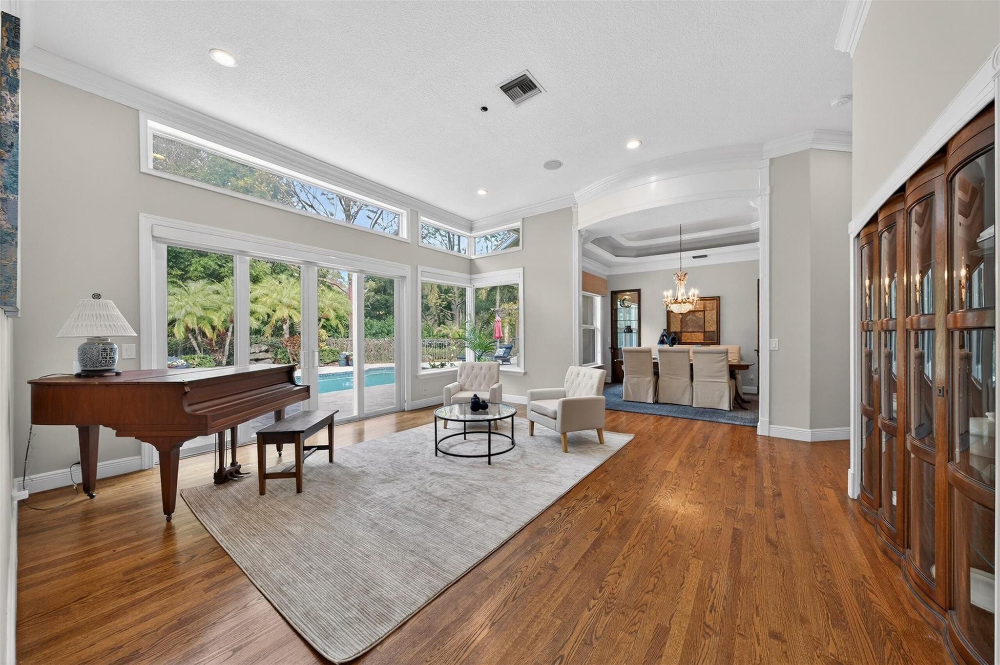 6515 NW 95th Lane