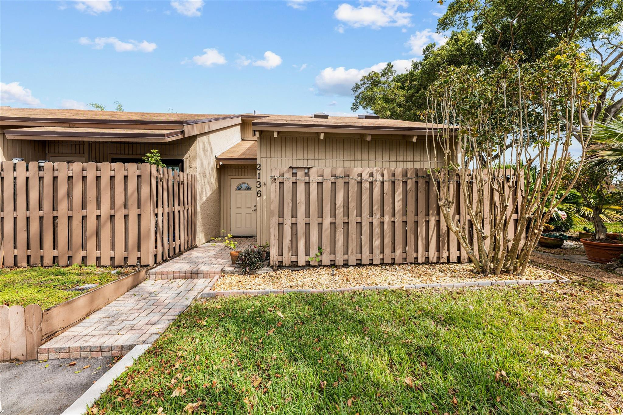 2136 SW 81st Way