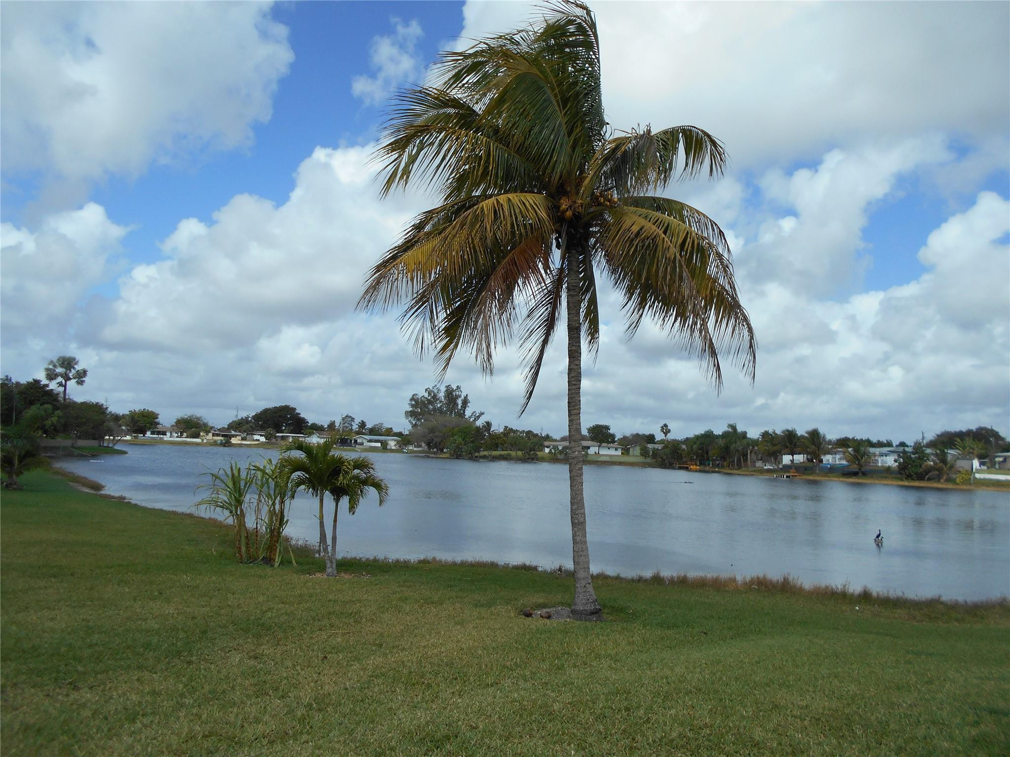 1141 W River Drive 8