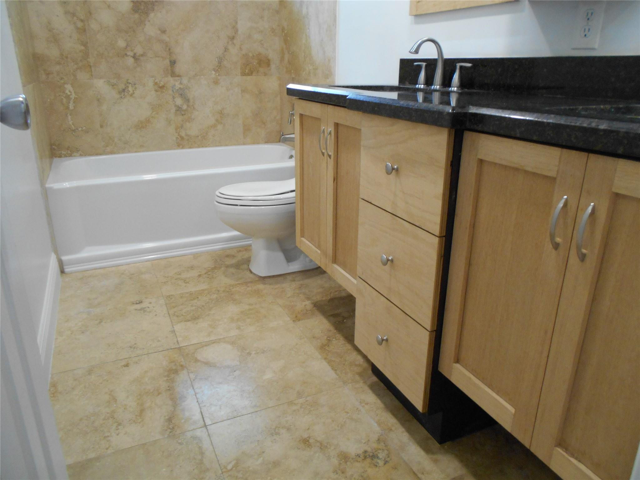 3980 NW 114th Avenue