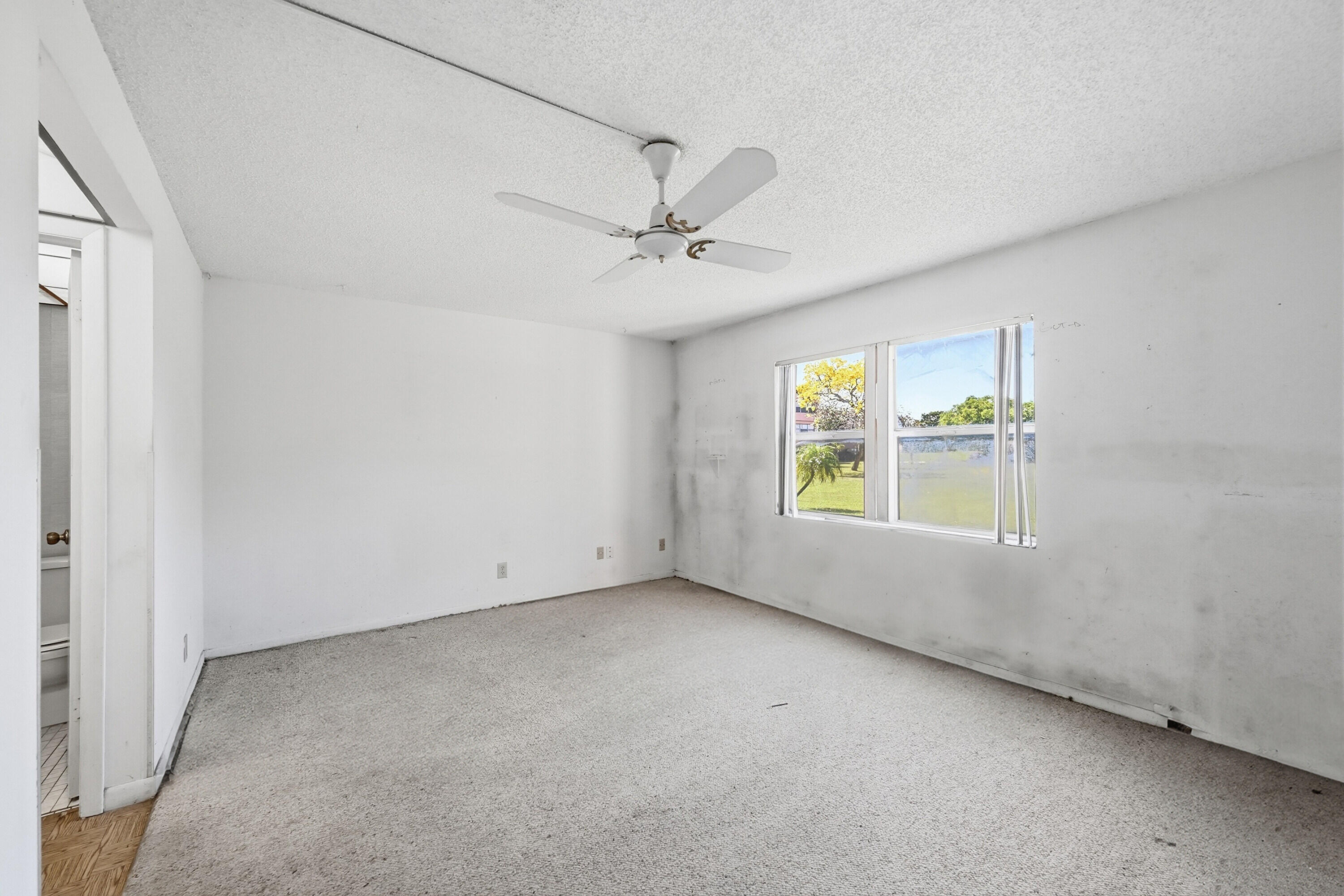 9541 Sunrise Lakes Boulevard Unit: 110
