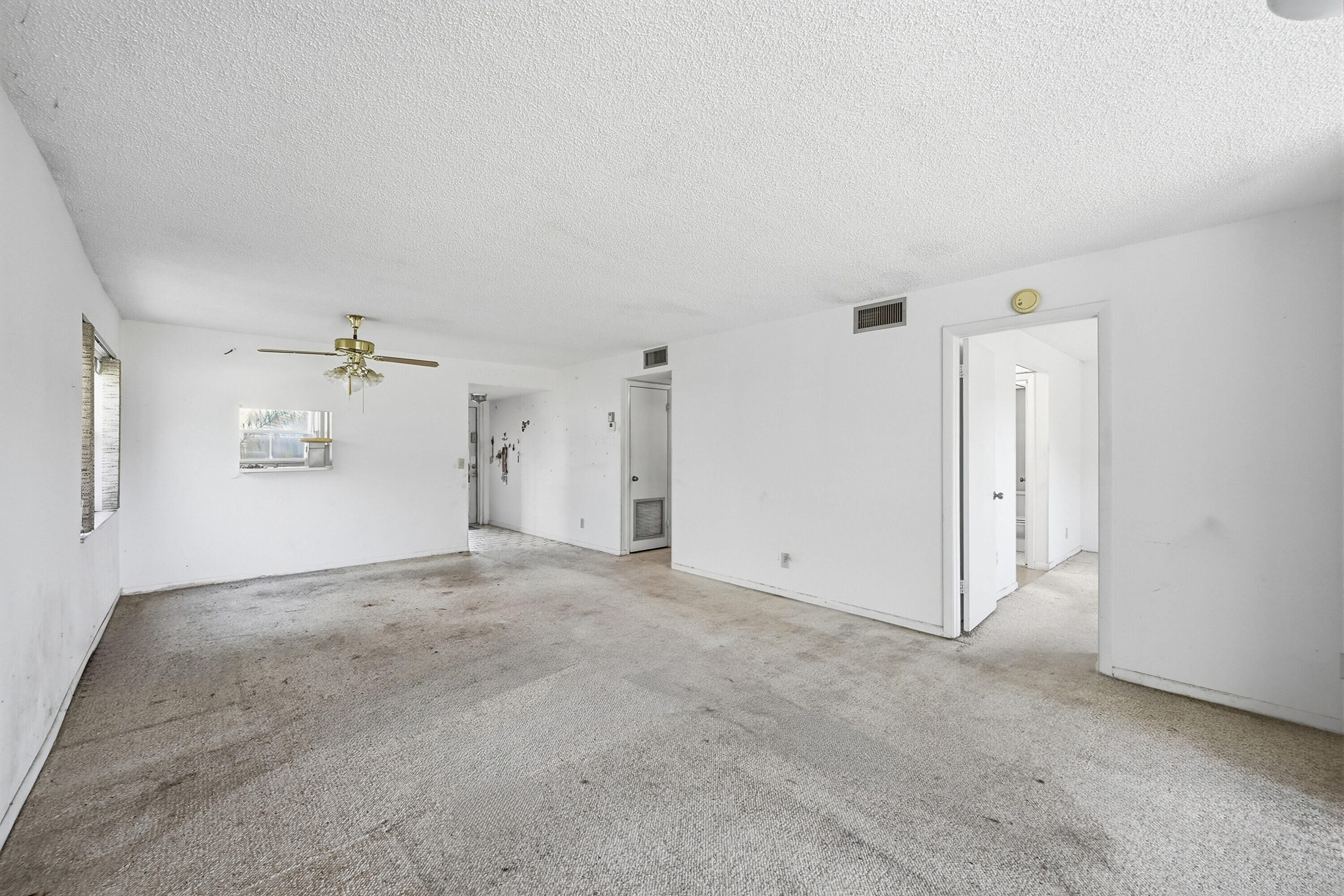 9541 Sunrise Lakes Boulevard Unit: 110