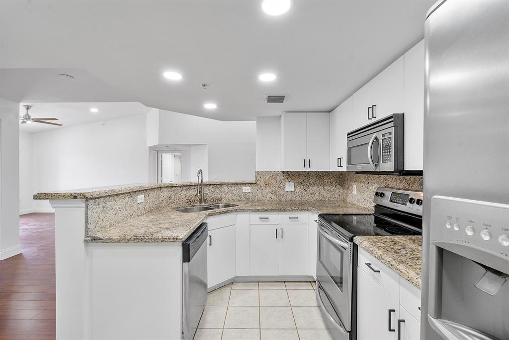 5005 Wiles Rd Unit: 301