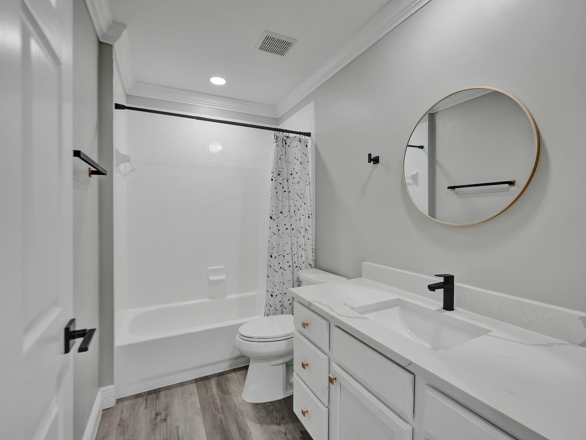 4589 Hunting Trail