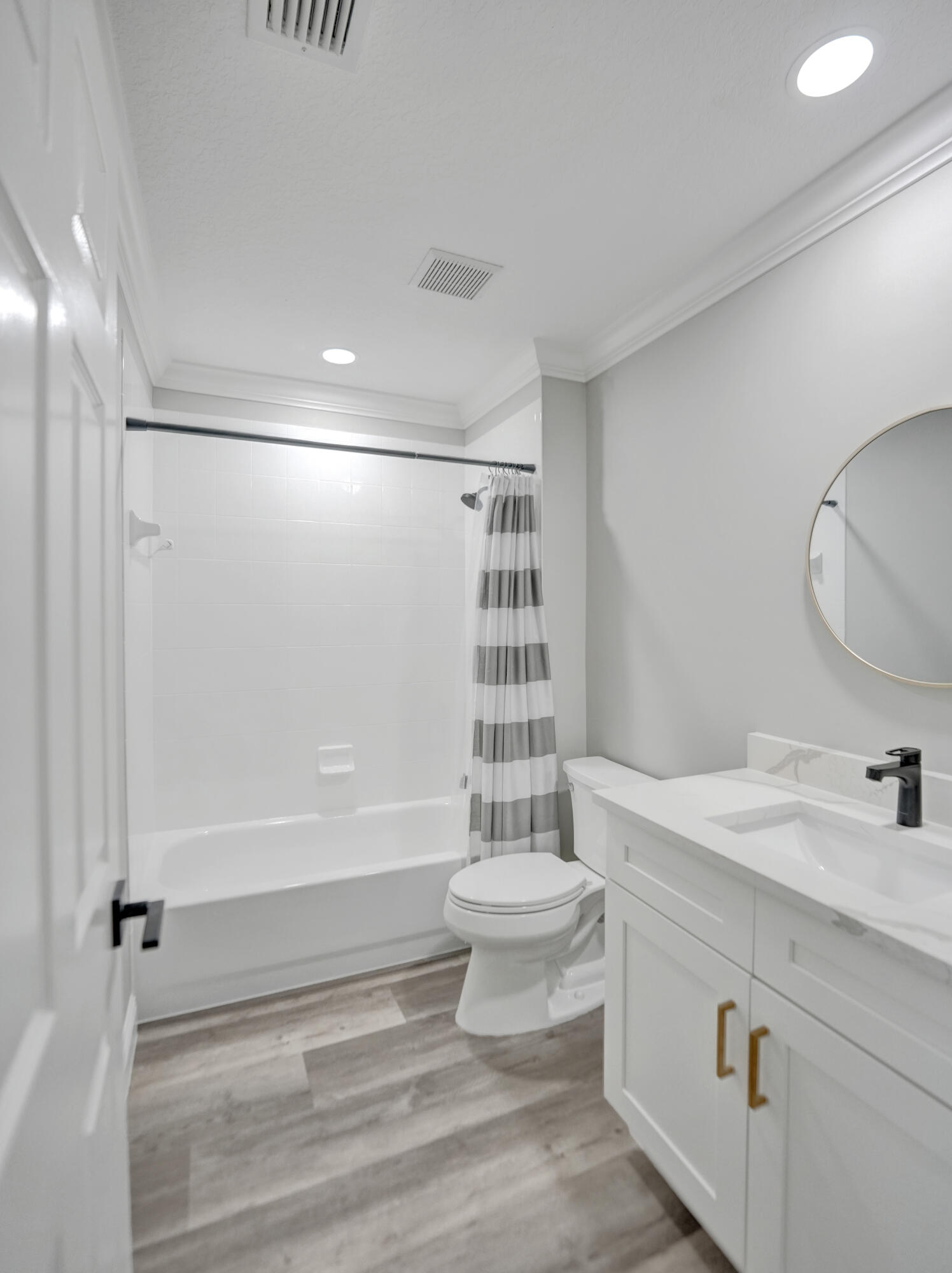4589 Hunting Trail