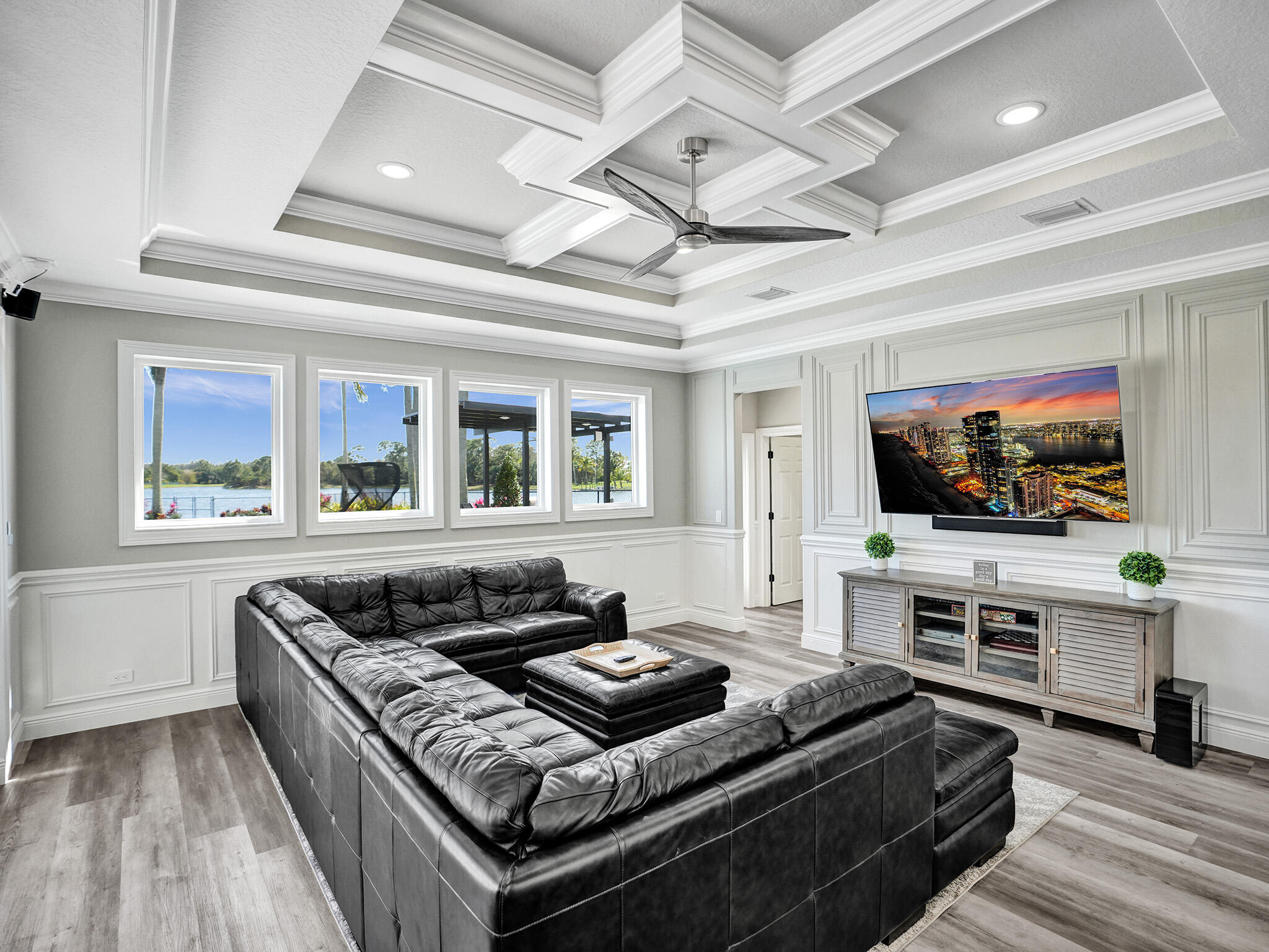 4589 Hunting Trail