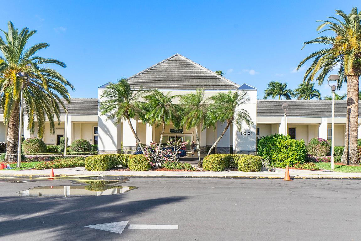 2905 Victoria Place C1