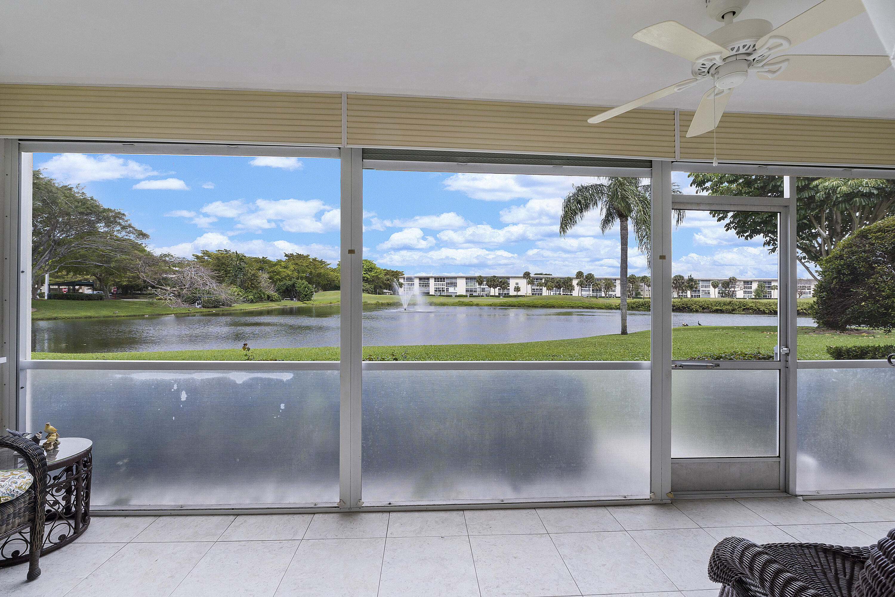 2905 Victoria Place C1