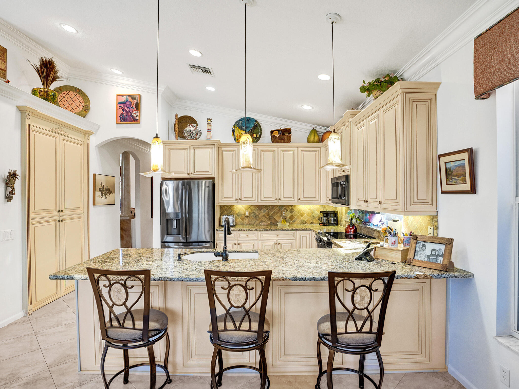 7485 Carmela Way