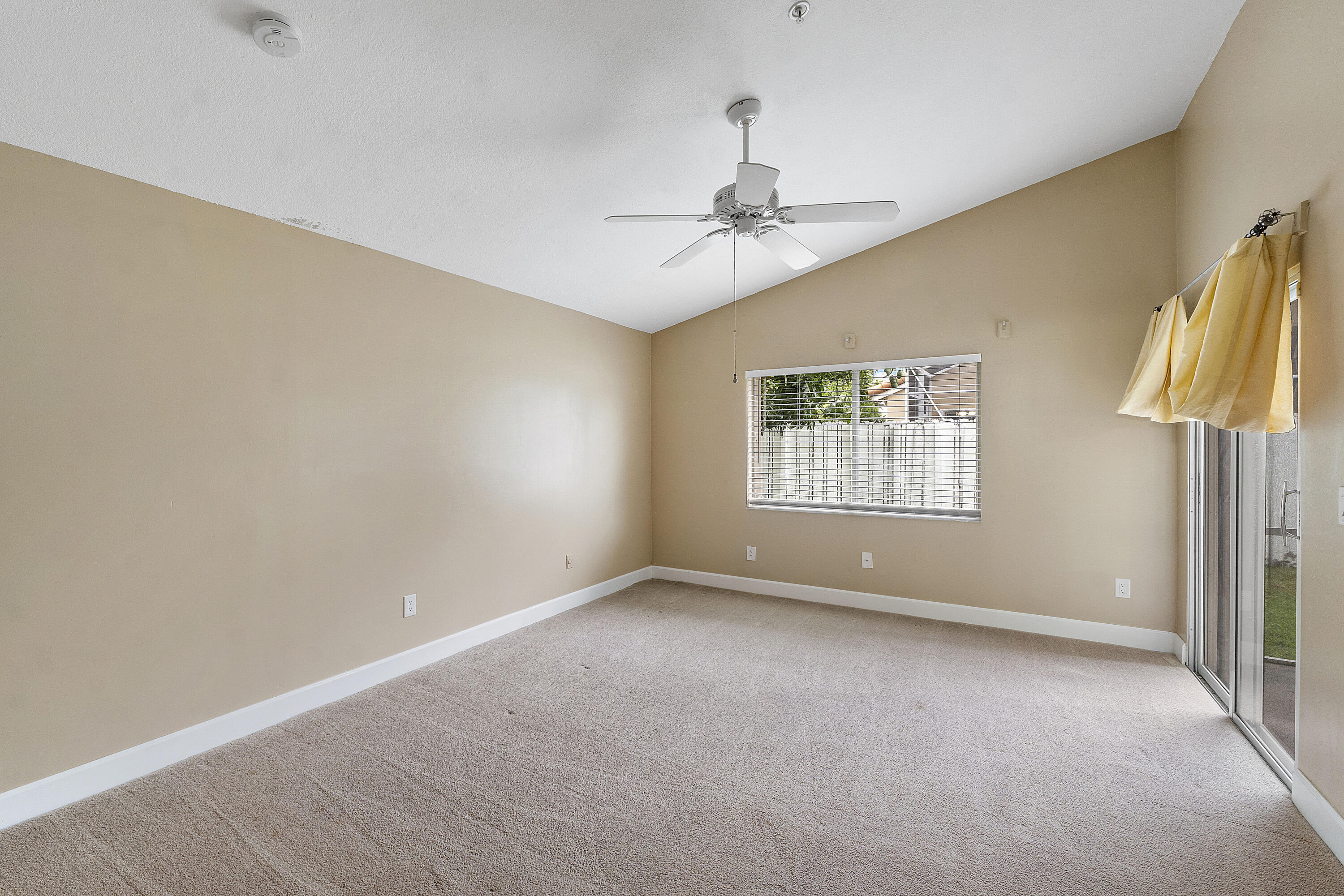 1985 NW 179th Avenue