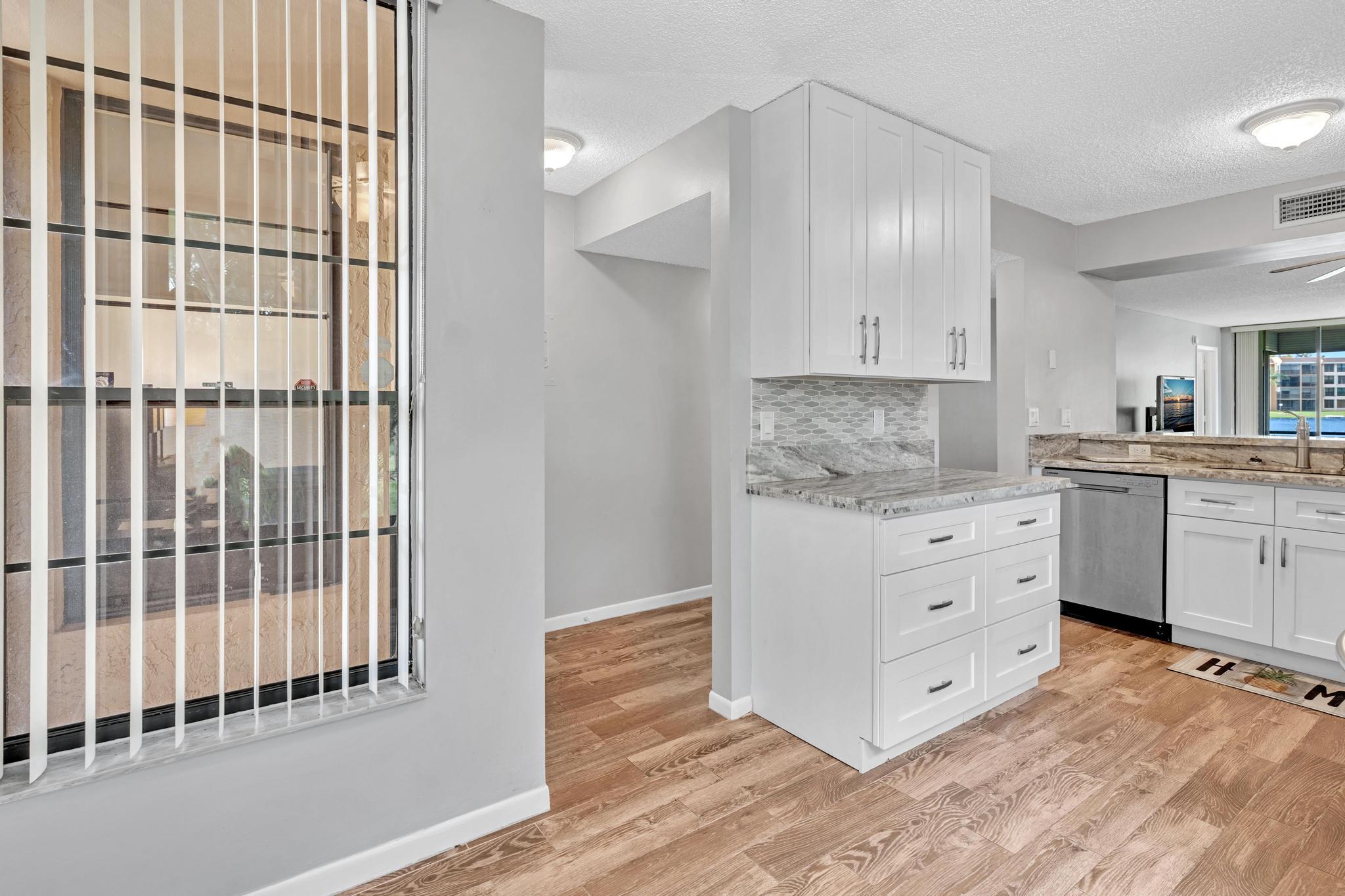 5901 Coral Lake Drive 101