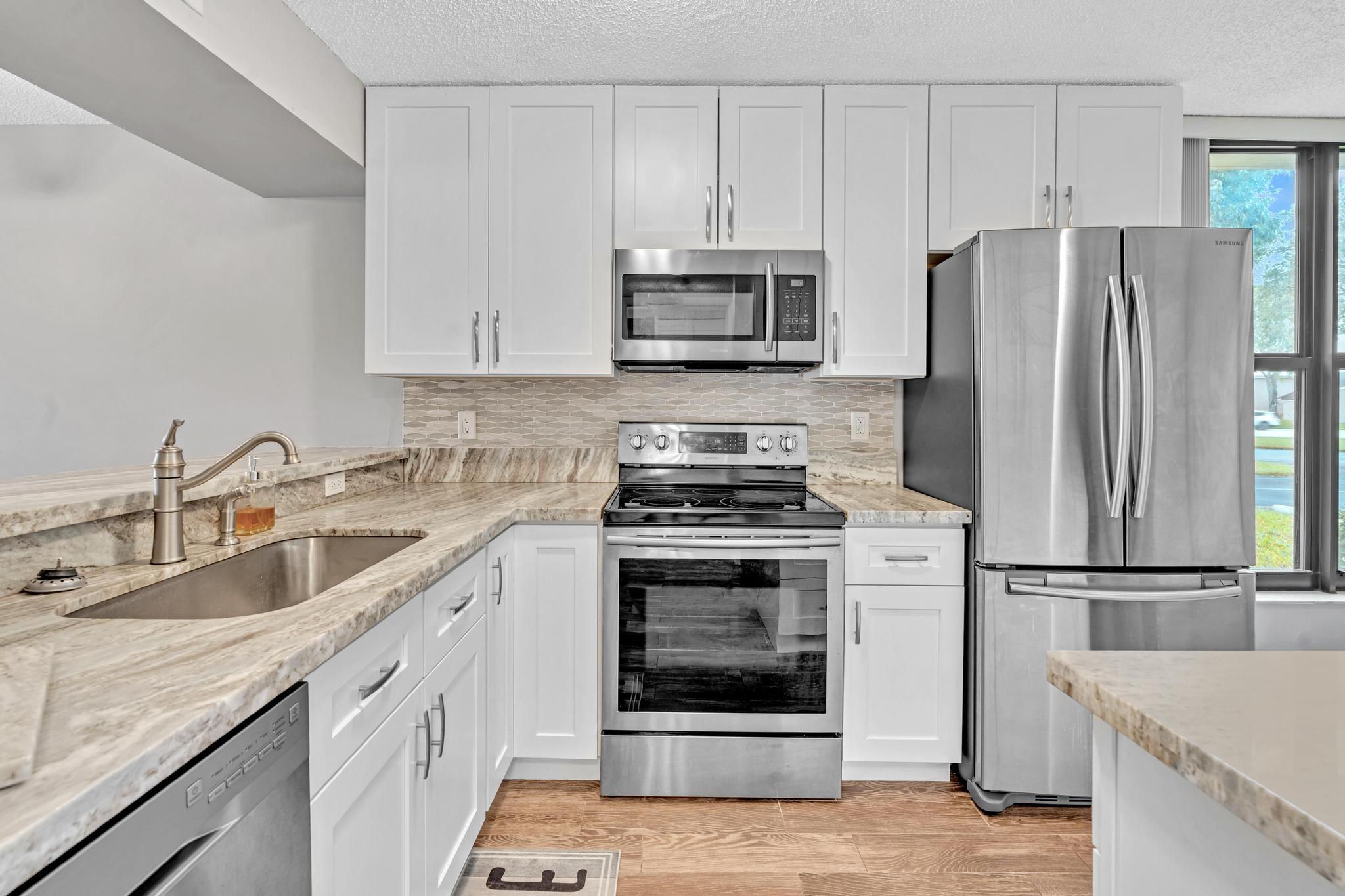 5901 Coral Lake Drive 101