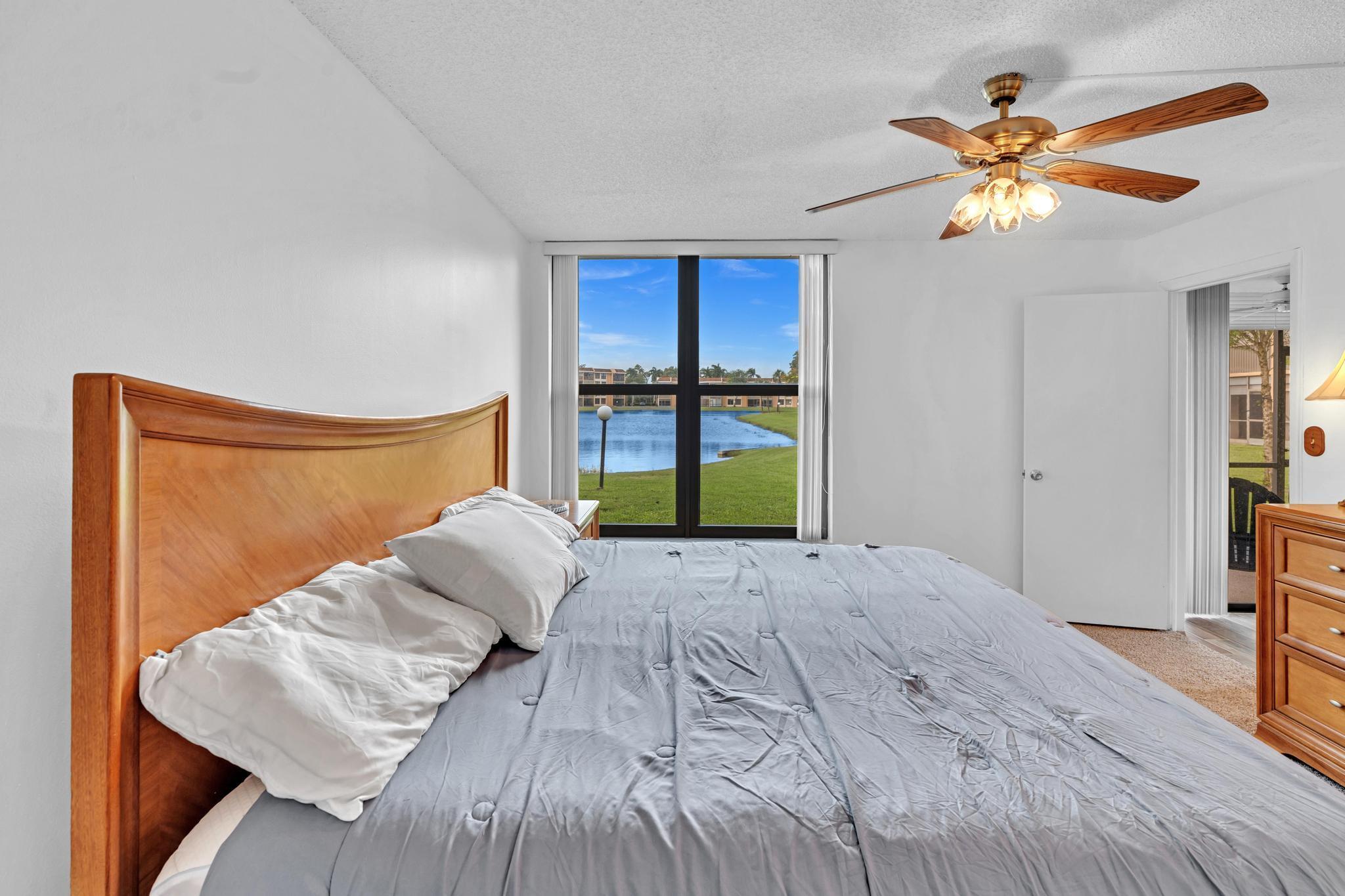 5901 Coral Lake Drive 101