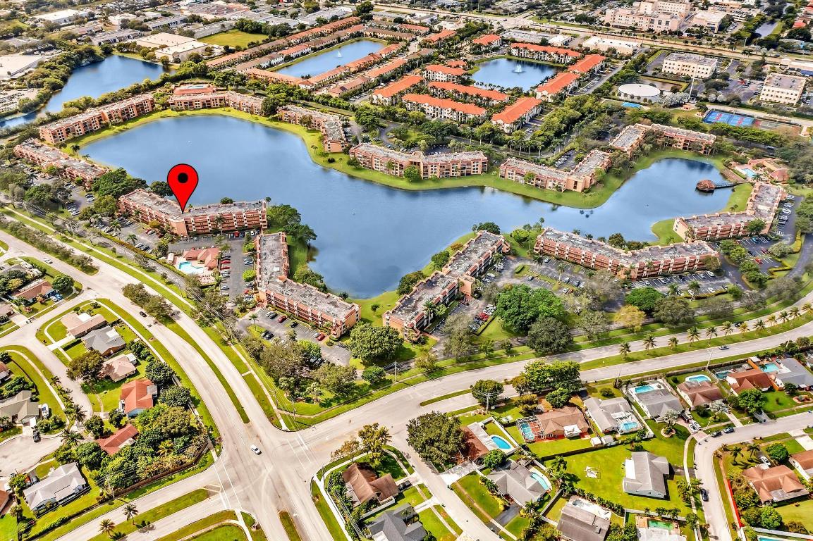 5901 Coral Lake Drive 101