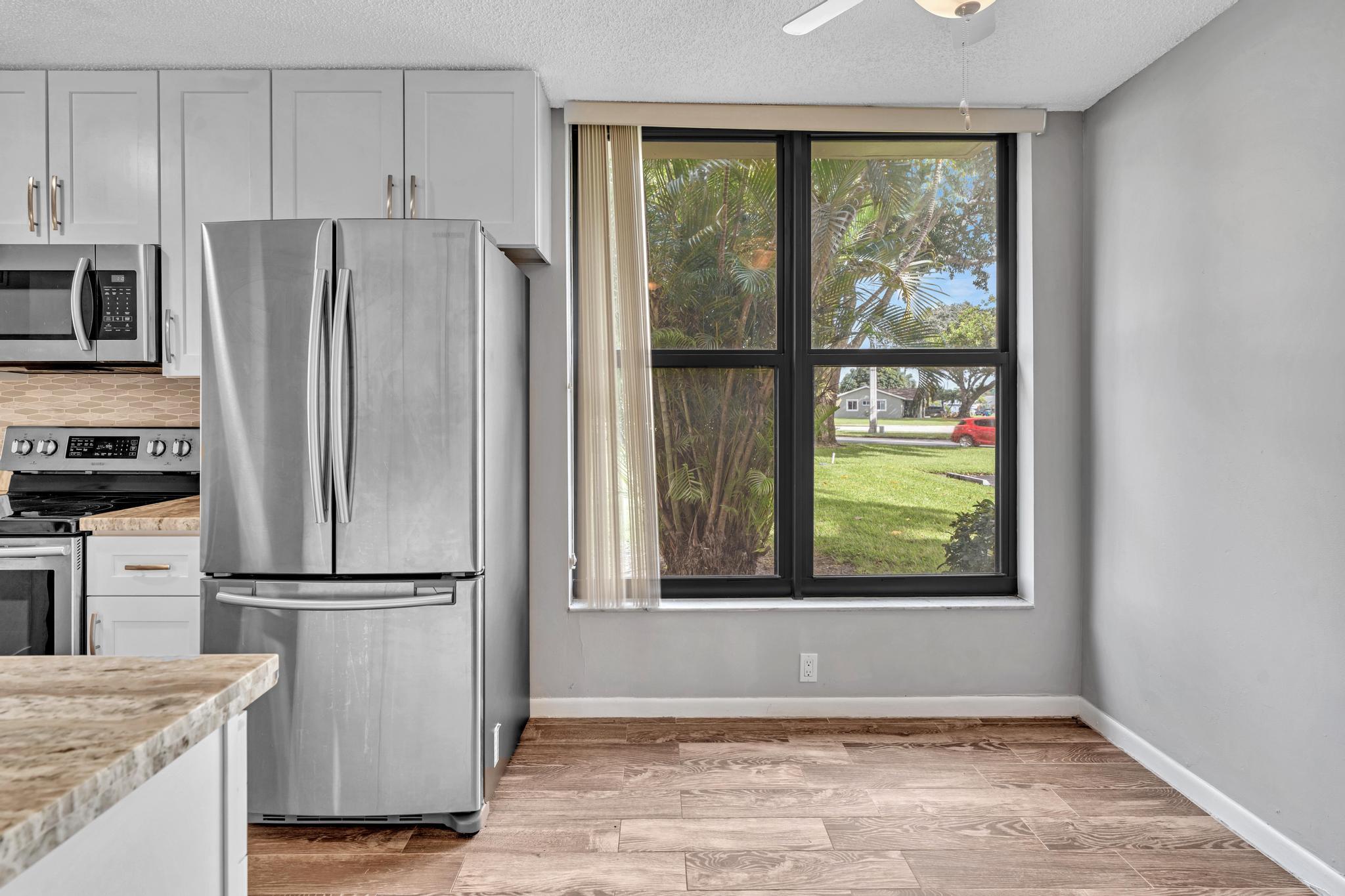 5901 Coral Lake Drive 101