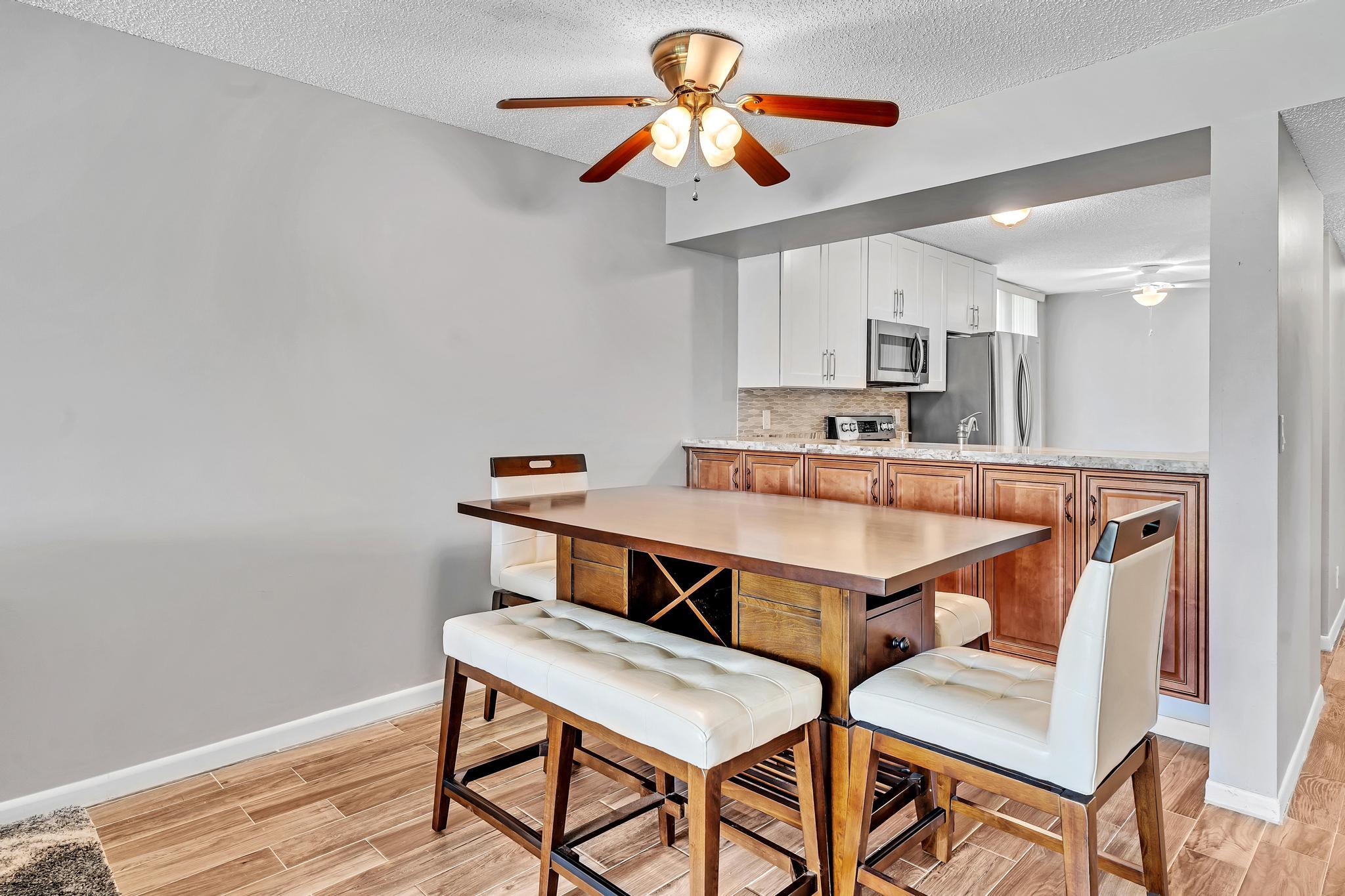 5901 Coral Lake Drive 101