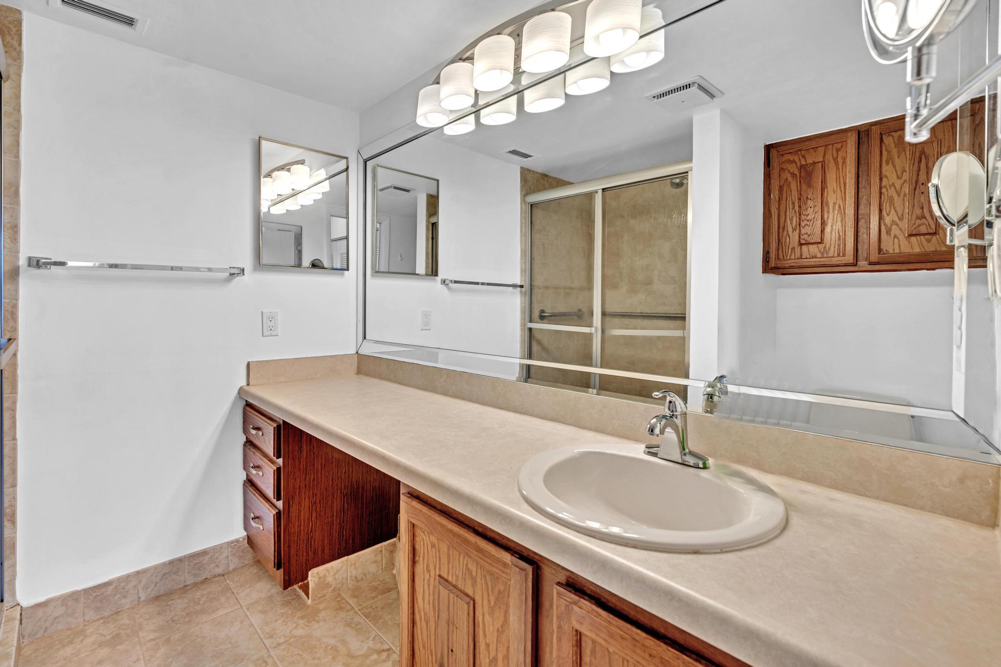 5901 Coral Lake Drive 101