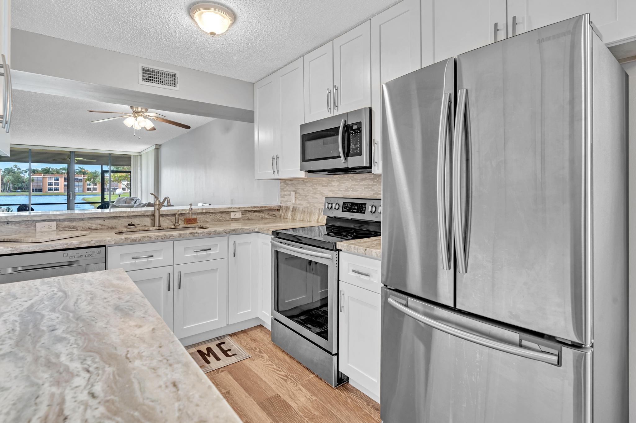 5901 Coral Lake Drive 101