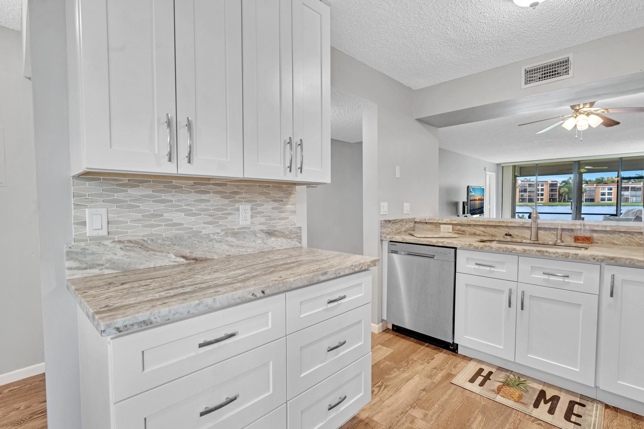 5901 Coral Lake Drive 101