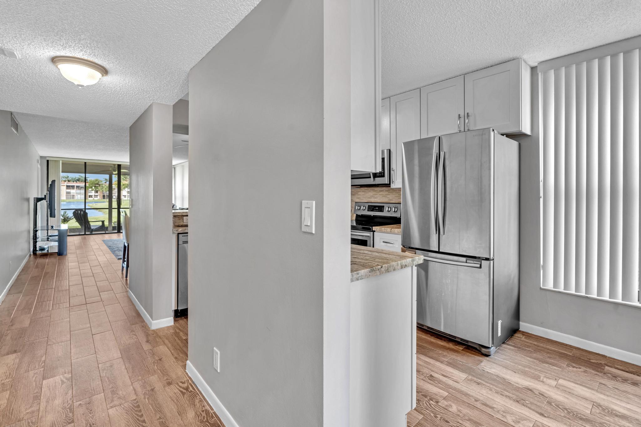 5901 Coral Lake Drive 101